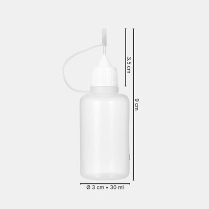 Mått på precisionsflaska 30 ml – cirka 9 cm hög och 3 cm i diameter
