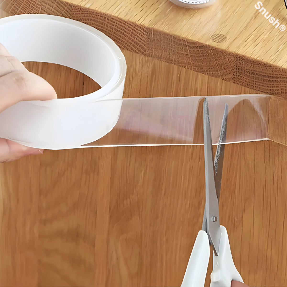 Snush® transparent geltejp kan klippas och formas efter behov